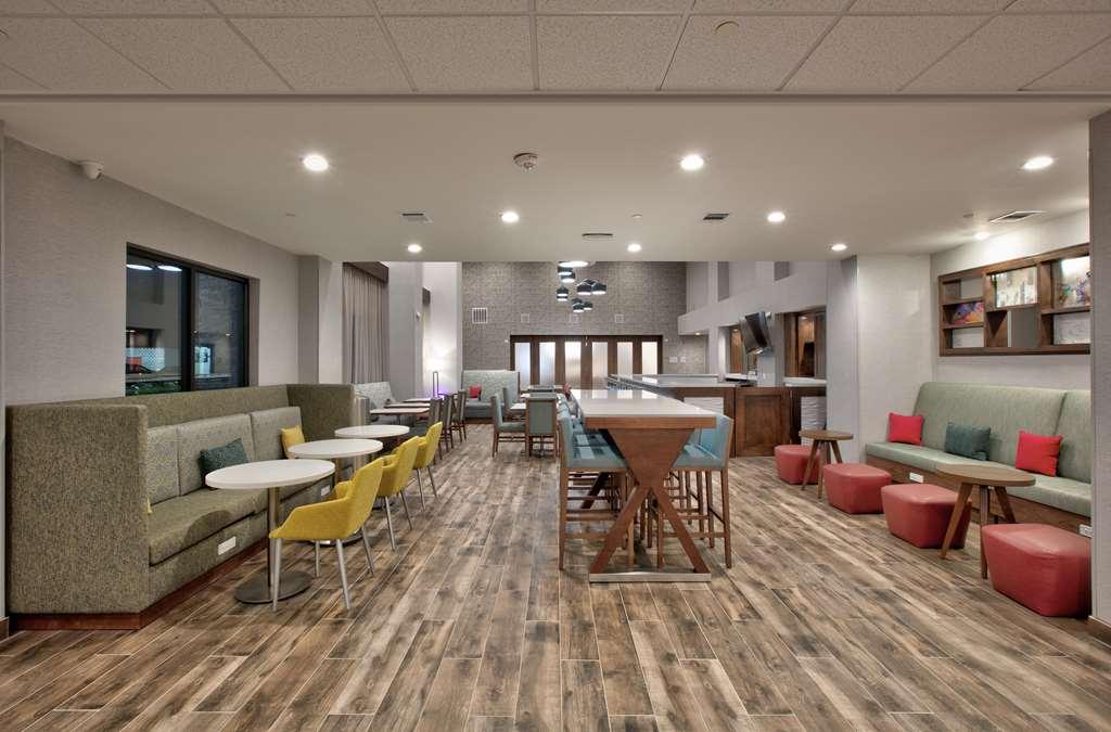 Hampton Inn & Suites Dalhart Beltér fotó